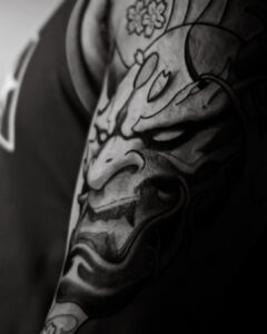 Tattoos de estilo neo oriental en Bilbao, Andres Gil
