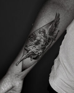 TATUADOR ESPECIALIZADO EN TATUAJE JAPONÉS CERCA DE TRAPAGA 9